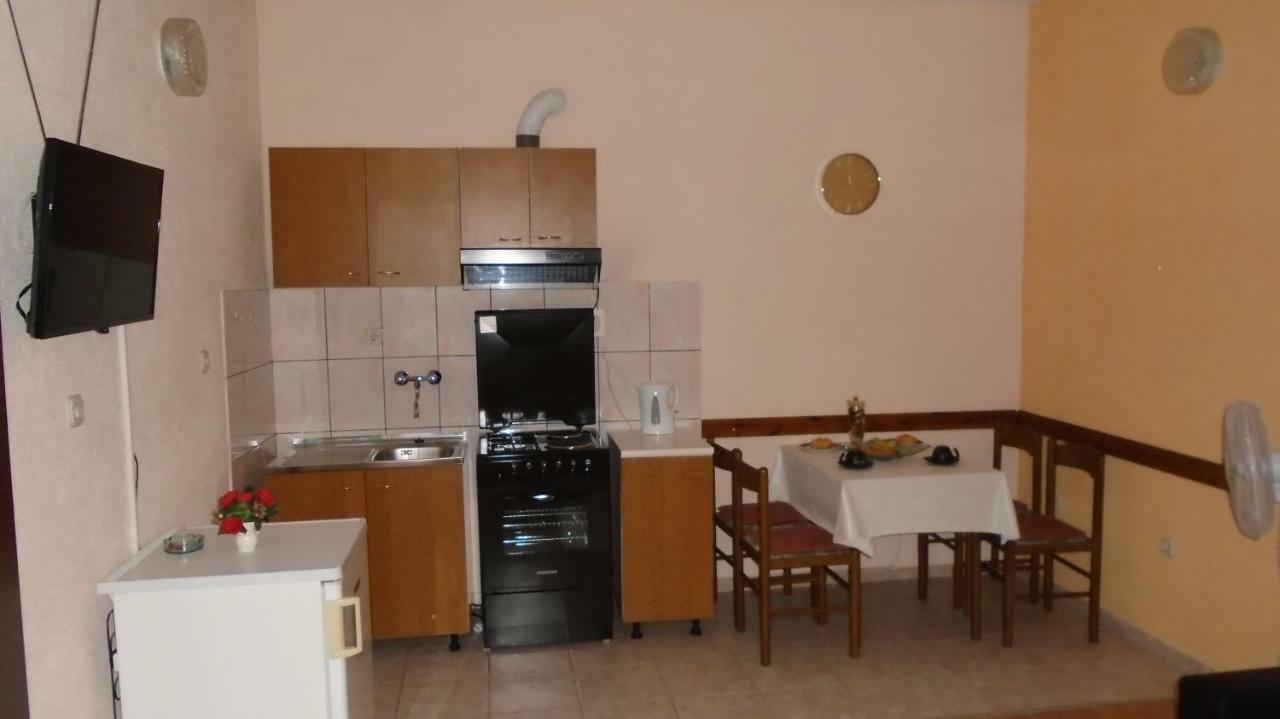 Apartmani A.Teskera Traù Esterno foto