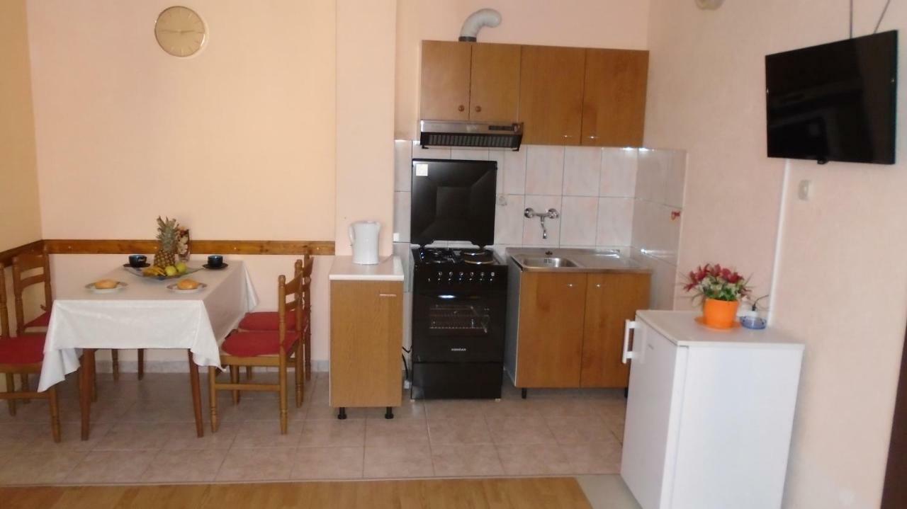 Apartmani A.Teskera Traù Esterno foto